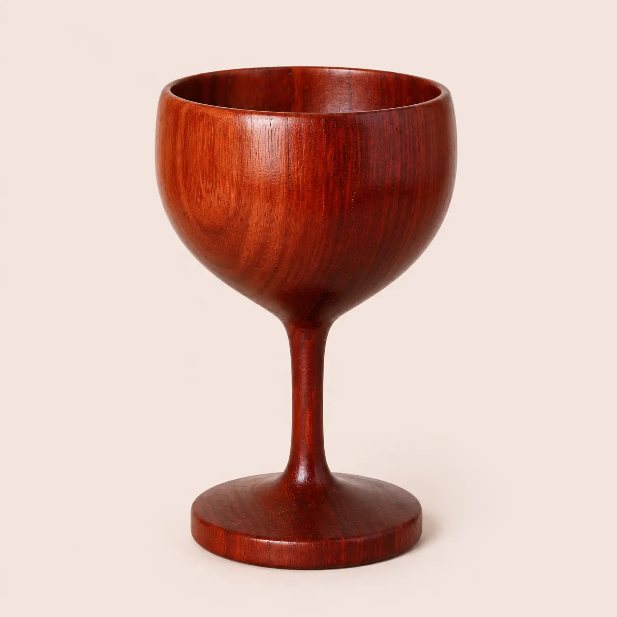 Copa alta de madera